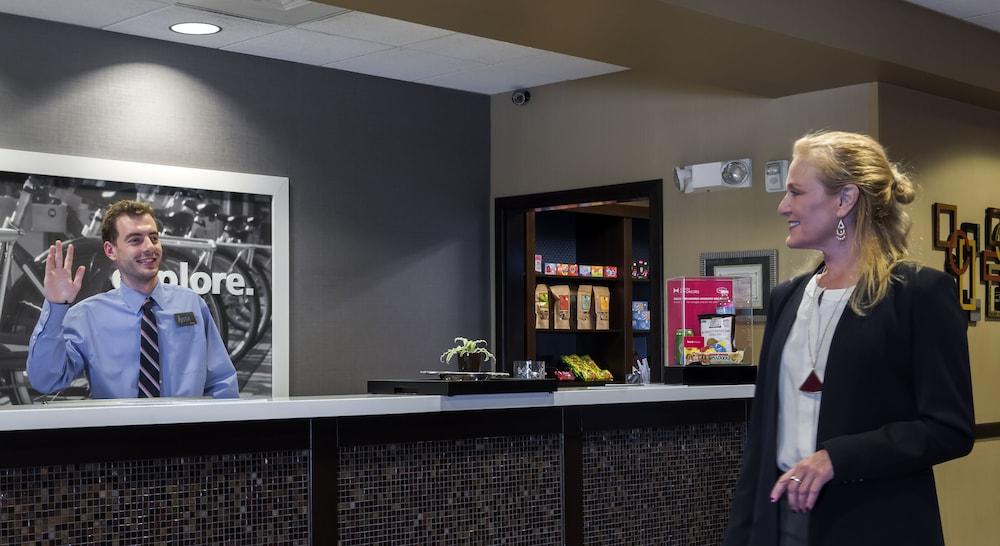 Hampton Inn & Suites Salt Lake City-University/Foothill Drive Екстер'єр фото