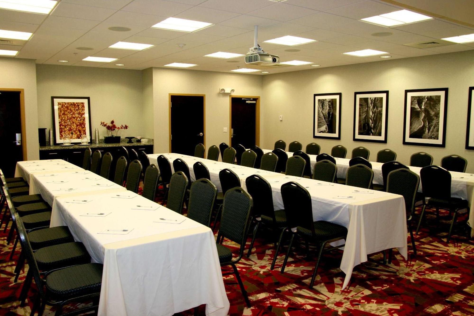 Hampton Inn & Suites Salt Lake City-University/Foothill Drive Екстер'єр фото