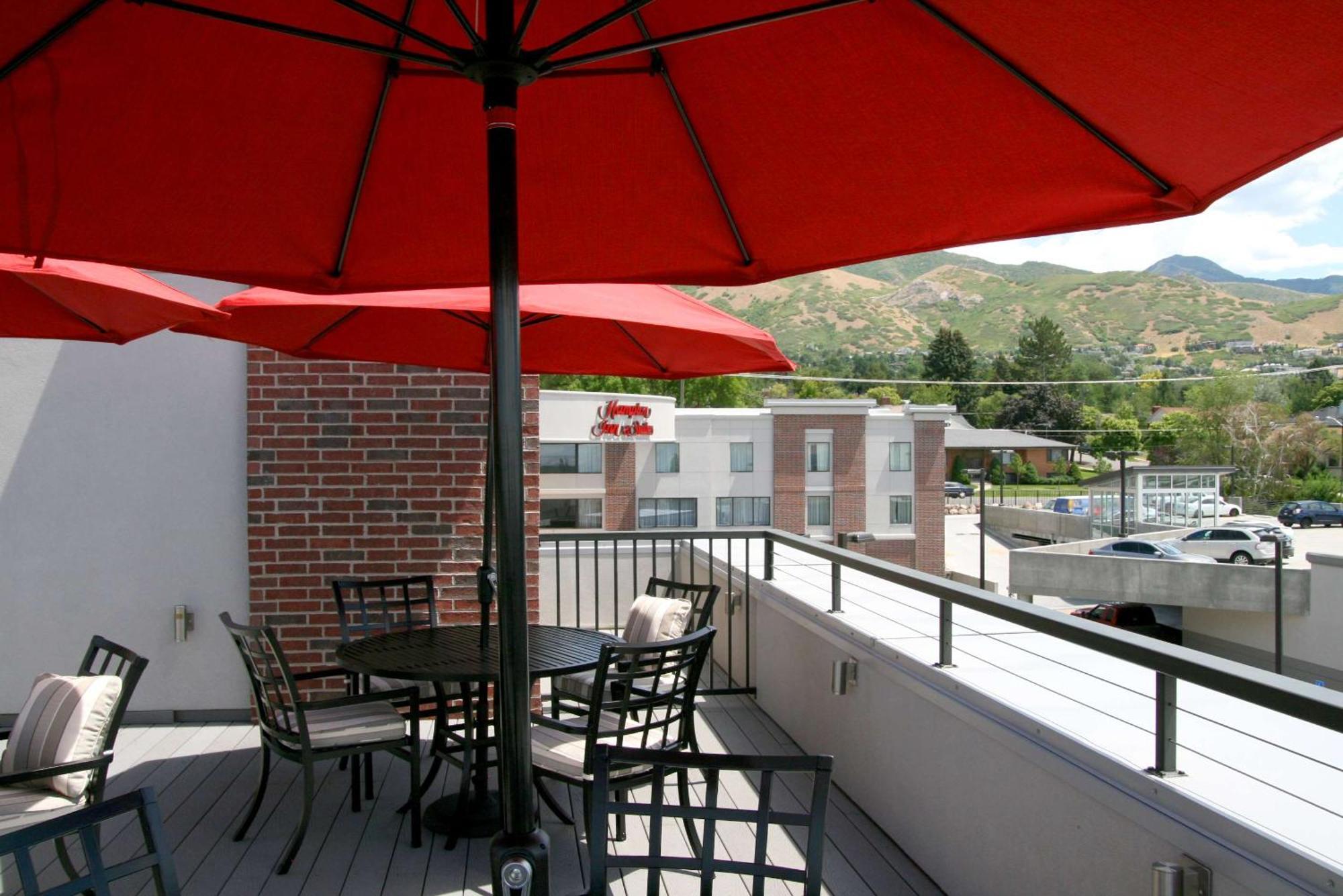 Hampton Inn & Suites Salt Lake City-University/Foothill Drive Екстер'єр фото
